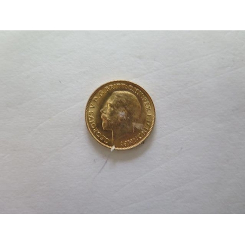 918 - A George V half gold sovereign dated 1914