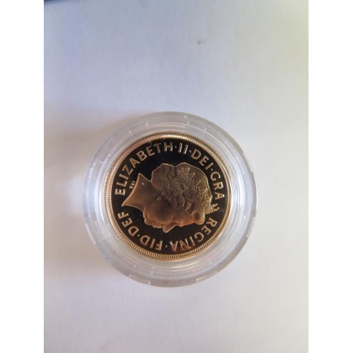 930 - A Elizabeth II gold proof sovereign, dated 2006 no 8665