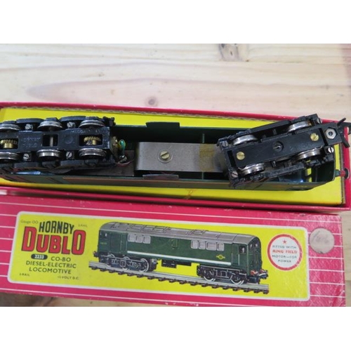 958 - A Hornby-Dublo Co-Bo diesel-electric locomotive, boxed in good condition, not tested, minor wear to ... 