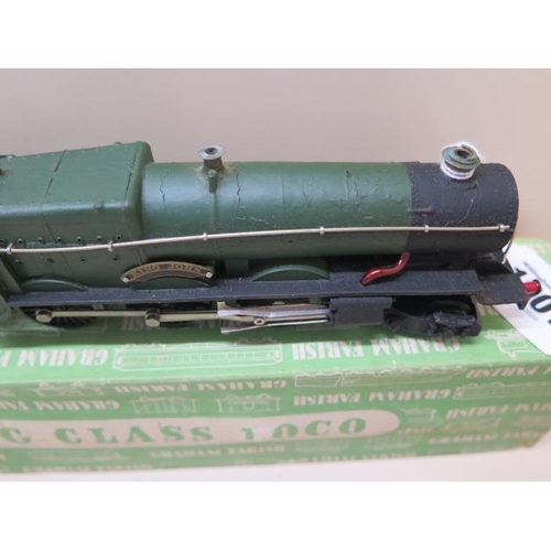 1001 - A Graham Farish 00 gauge king class locomotive and tender, 'King John', green livery, boxed. Possibl... 