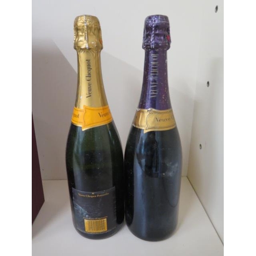 1152 - A 1982 bottle of Veuve Clicquot Ponsardin Brut champagne and a bottle of Veuve Clicquot Ponsardin or... 