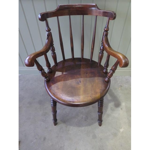 96 - A 19th century penny seat Windsor armchair in good polished condition