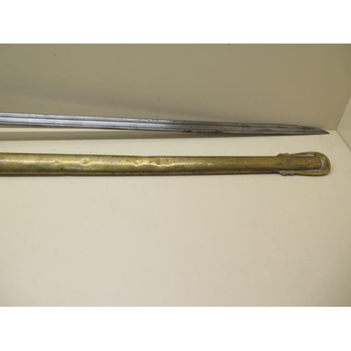 1085 - A 19th century French Grenadier officer's sword by Klinyenthal, with brass scabbard, the double full... 