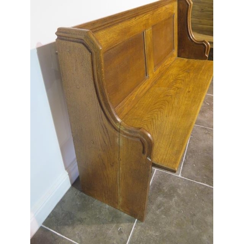 110 - An oak church pew, 92cm tall x 139cm wide x 52cm deep, a deep good colour and sturdy