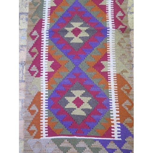 267 - A new hand knotted woollen Maimana Kilim runner, 1.94m x 0.63m