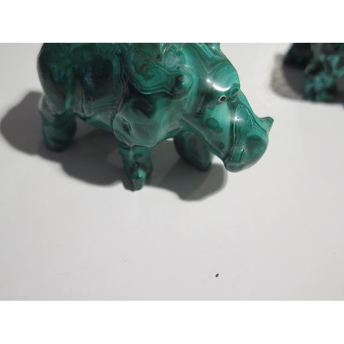 405 - A collection of eleven malachite and one other animal figures and two malachite boxes, largest anima... 