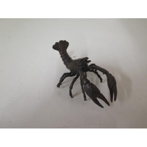 478 - A bronze lobster, 10cm long