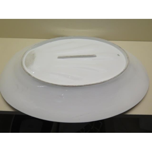 532 - A very large Limoges Turkey platter or carving plate, 51cm x 42cm, no damage and in good condition