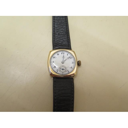 954 - A gents circa 1920s gold plated cushion shape wristwatch with very nice dial, 30mm without winding b... 