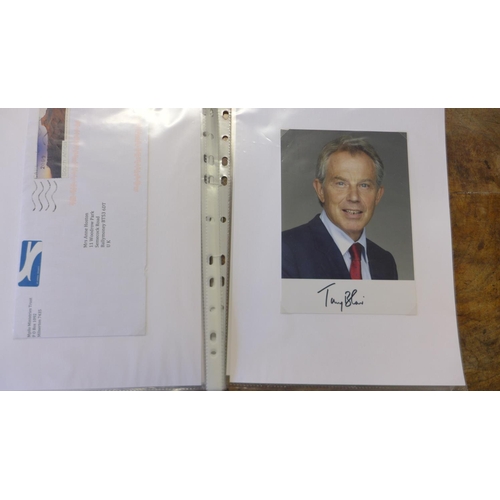 267 - Political Interest: Autographs of Margaret Thatcher, Dennis Thatcher, David Cameron, John Major, Bis... 