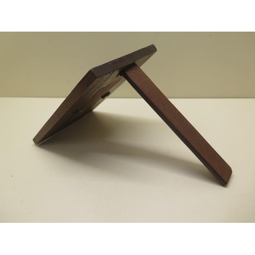 249 - A 19th century arts and crafts carved photo frame - 21cm x 15cm - in polished condition