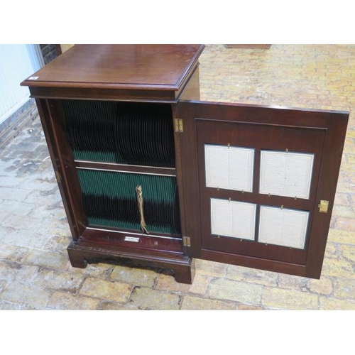 70 - An interesting early 1900's Alma records cabinet with 99 78rpm records - Height 91cm x 58cm x 46cm