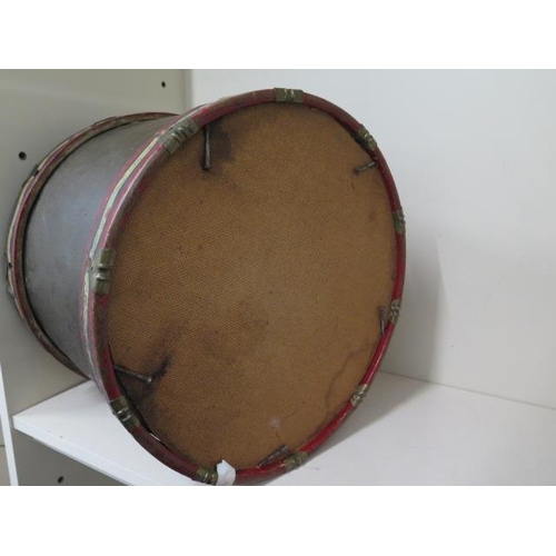 1012 - The Queens Own Cameron Highlanders Regimental drum - height 32cm x diameter 41cm - in need of restor... 