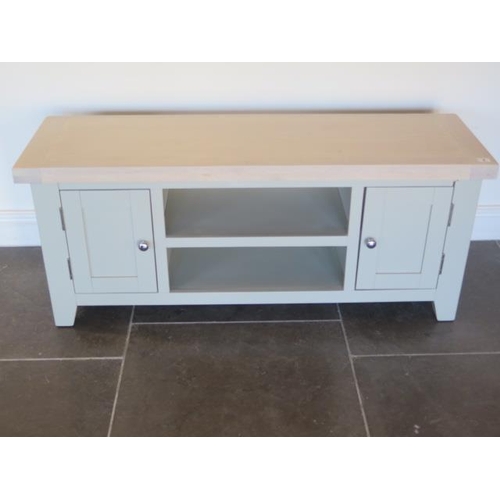 4 - A TV stand with an oak top and painted grey base, 120cm wide x 50cm high