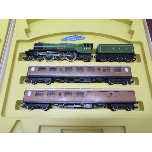 929 - Three Hornby OO Gauge boxed train sets RS608 Flying Scotsman RS 651 Freightmaster set and Royal Mail... 