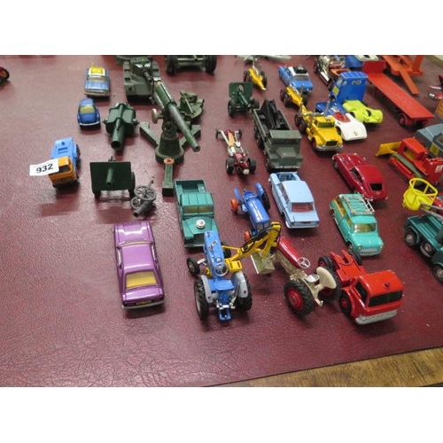 932 - A collection of assorted diecast vehicles and toys including two Dinky planes, Military Astra search... 