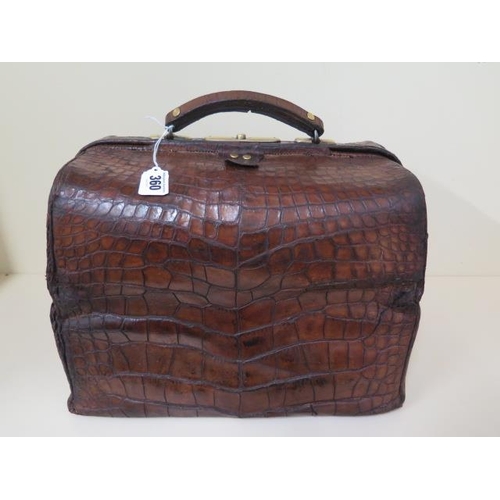 Sold at Auction: VICTORIAN GLADSTONE BAG