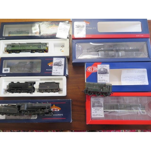 905 - Four Bachmann locos, a Heljan loco and a Hornby Shunter, all lightly weathered