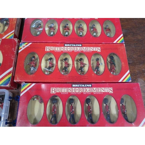 803 - Britains British Regiments five boxed sets of metal figures and assorted lead figures, including a b... 