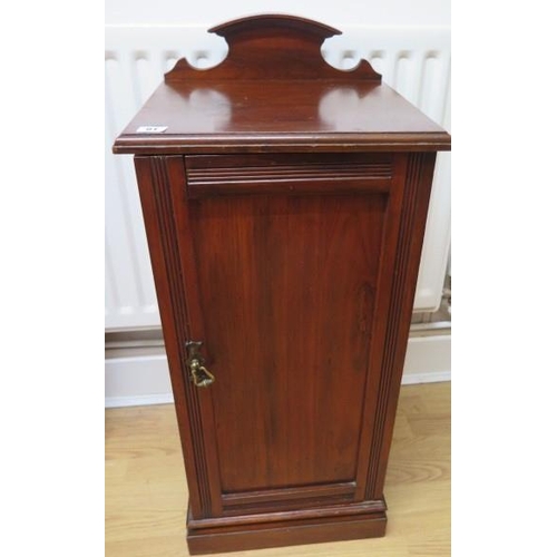 81 - An Edwardian mahogany bedside cabinet, 86cm tall x 38cm wide