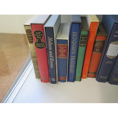 953 - A good selection of Folio Society books, approx 90, and some miniature books