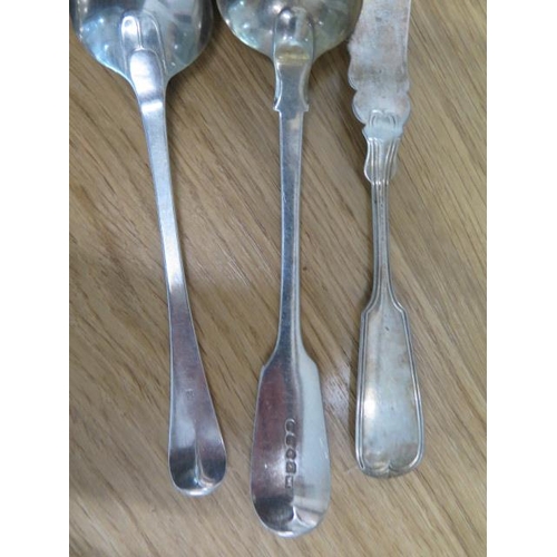 403 - A collection of assorted Georgian and later silver flatware including an 84 spoon, total weight appr... 