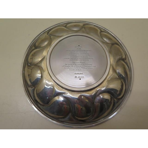 427 - A silver limited edition The Royal Lifeboat Institution 150th Anniversary dish, number 330, 20cm dia... 