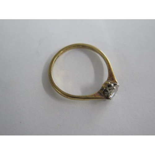 462 - An 18ct yellow gold diamond solitaire ring, approx 0.40ct, size M/N, approx 1.9 grams, diamond brigh... 