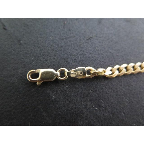 504 - A 9ct yellow gold hallmarked chain 50cm long, approx 12.4 grams, in good condition