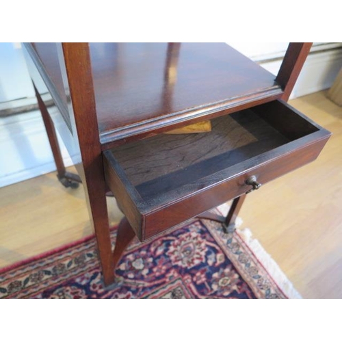 92 - A Georgian and later mahogany washstand with a drawer, 71cm tall x 32cm x 32cm