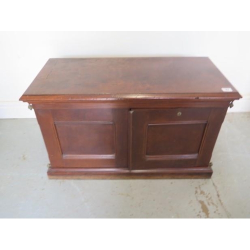 77 - A counter top mahogany Ambergs letter file cabinet with 6 internal drawers, 45cm tall x 77cm x 35cm