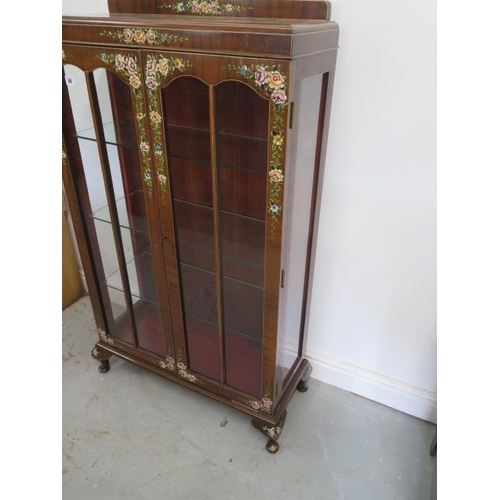 66 - A pretty decorated mahogany two door glazed display cabinet with 3 shelves, 126cm tall x 76cm x 32cm... 