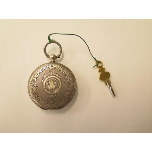 676 - A key wind pocket watch engraved to dust cover Reed & Son Market Place Cambridge, 40mm case, in runn... 