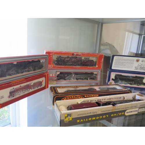 755 - Six 00 gauge locomotives, Wren, Rivarossi, Mainline, Hornby, Lima ad Bachmann, please see images for... 