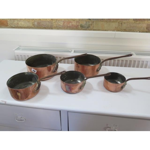 306 - A set of 5 vintage copper saucepans