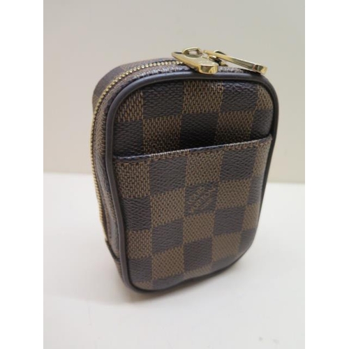 336 - A Louise Vuitton Damier Etui Okapi pouch, 12cm x 8cm, in good condition