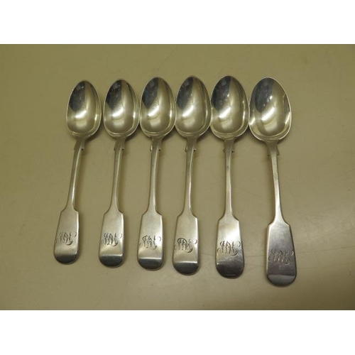 432 - A good set of 6 Victorian fiddle pattern teaspoons by Charles Boyton, London 1854, 5.5