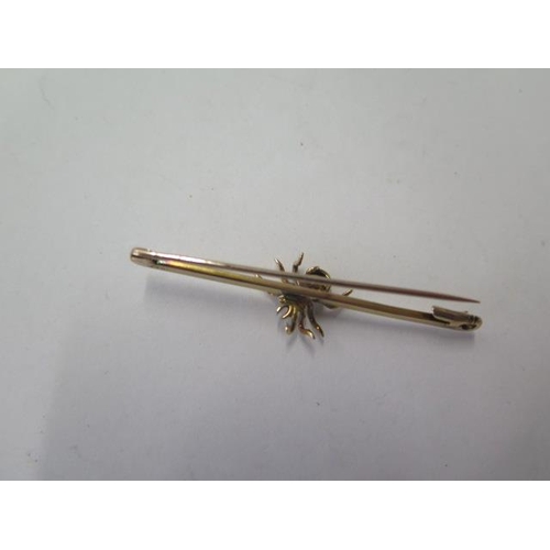 530 - A 15ct yellow gold spider citrine and pearl bar brooch, 5cm long, approx 2.9 grams, missing safety c... 