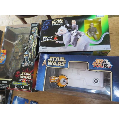 735 - Star Wars collection of 66 Star Wars boxed figures / sets, please see images for Vendors list