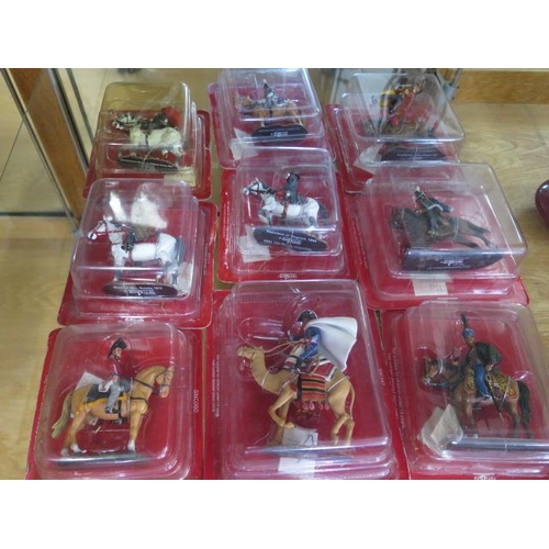 739 - A collection of 135 Del Prado red pack lead figures of Calvary figures on horse back, all boxed with... 