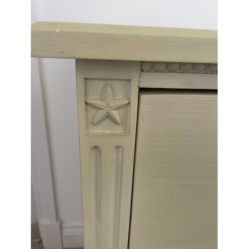 43 - A Neptune chest of drawers, set of six drawers - 144cm x 50cm x 87cm - some marks consistent with us... 