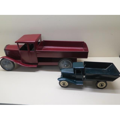 764 - Two Triang 1950s tin plate lorries, both repainted, 49cm and 25cm long