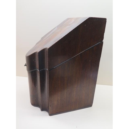 88 - A Georgian mahogany knife box, interior void, 38cm tall x 22cm wide