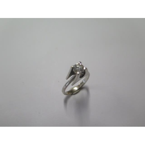 425 - An 18ct white gold diamond solitaire ring approx 0.45ct - ring size J - approx weight 3.4 grams - di... 