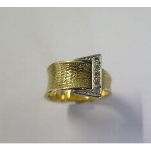 431 - A interesting 18ct yellow gold and white metal diamond ring size M/N - approx weight 5.7 grams - in ... 