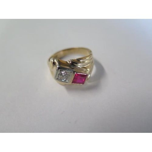 470 - A 14ct yellow gold diamond and red spinel ring - diamond bright and lively - head size 12mm x 16mm -... 