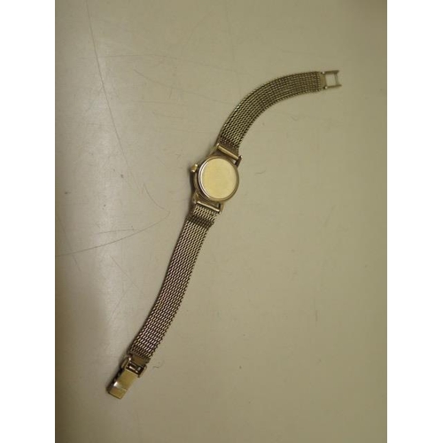 553 - An Omega 9ct yellow gold manual wind ladies bracelet wristwatch - 19mm case - total weight approx 21... 