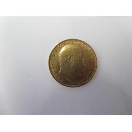 602 - An Edward VII gold full sovereign dated 1904