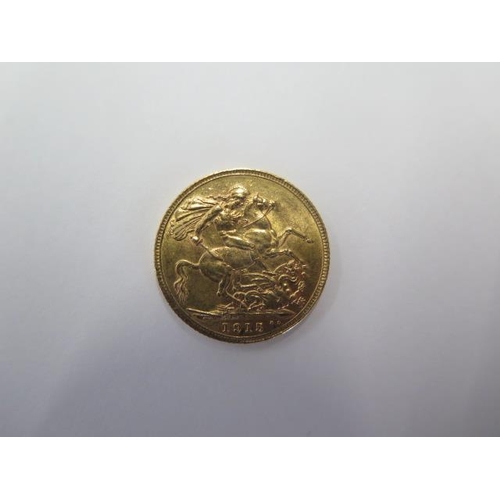 603 - A George V gold full sovereign dated 1915