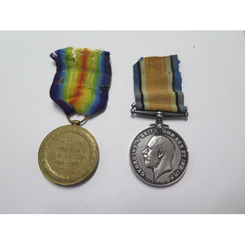 705 - A pair of WWI medals named to Pte Alfred Auton 48386 Royal Scots